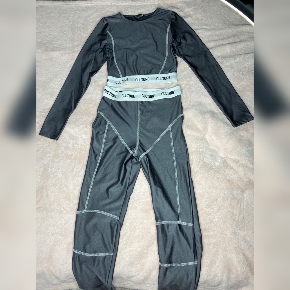 Crop Top Active Set - image 6